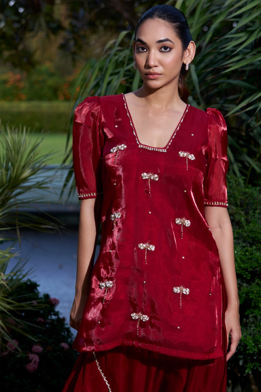 Avni suit Red